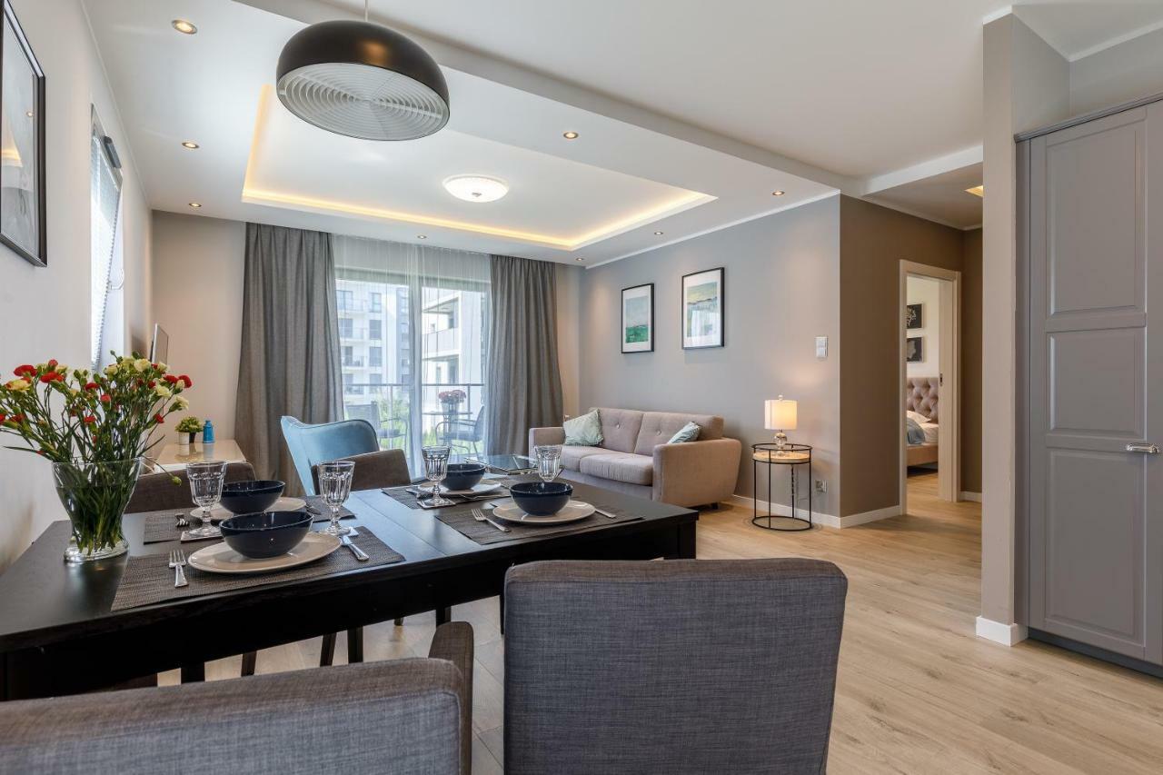 Huoneisto Apartament 3cityhome 200metrow Od Plazy